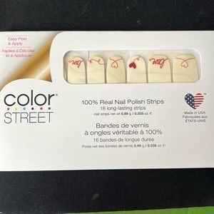 NWT Color Street “Love Letters”